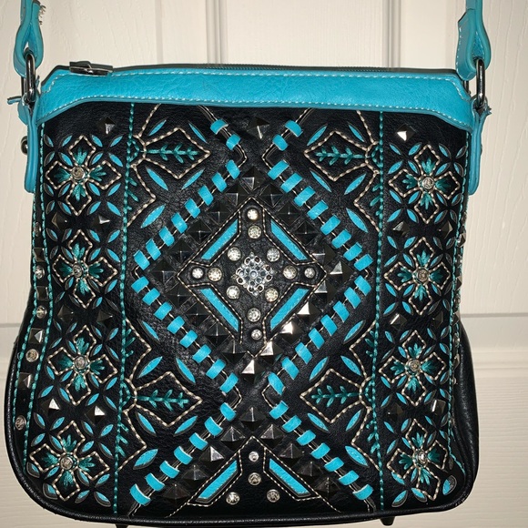 Montana West conceal carry purse - Picture 2 of 7